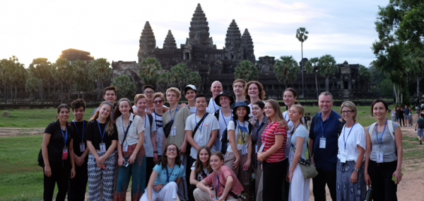 Discovering hidden passions through immersion