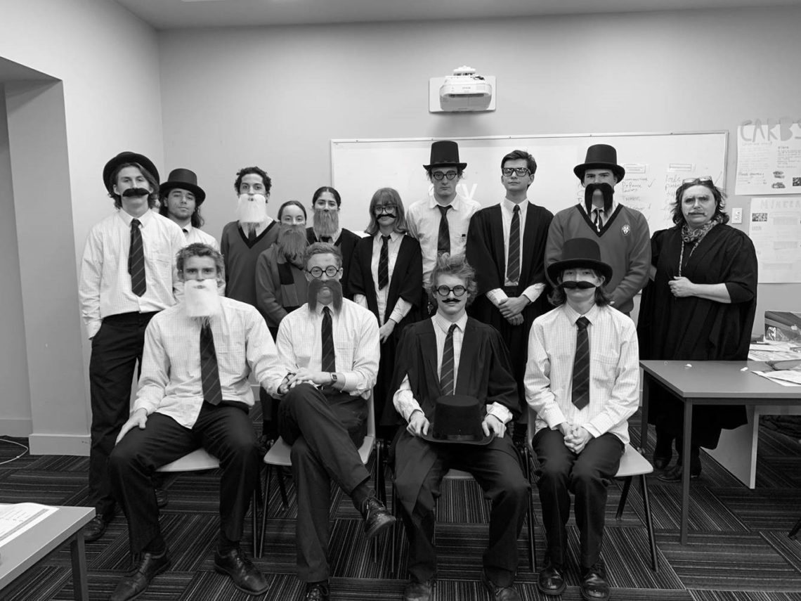 vce-legal-studies-dressing-up-to-benefit-student-learning