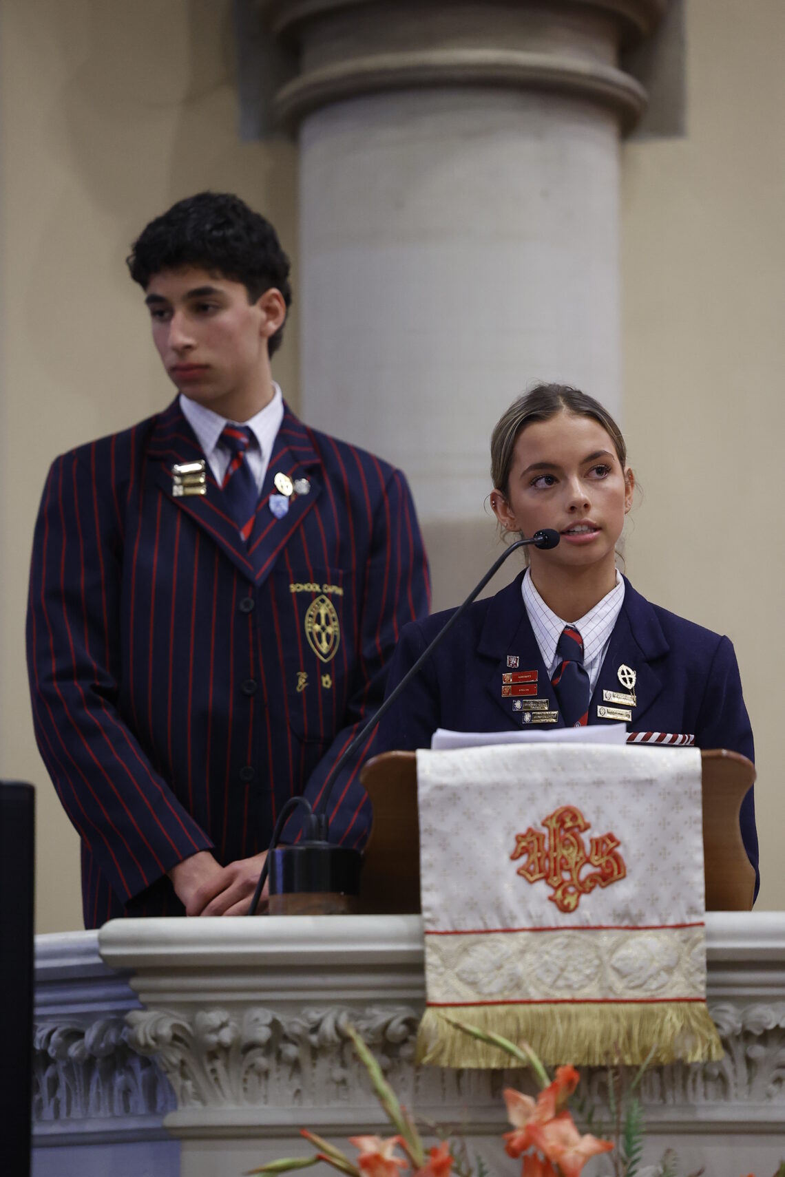 valedictory-celebrations-light-up-the-school