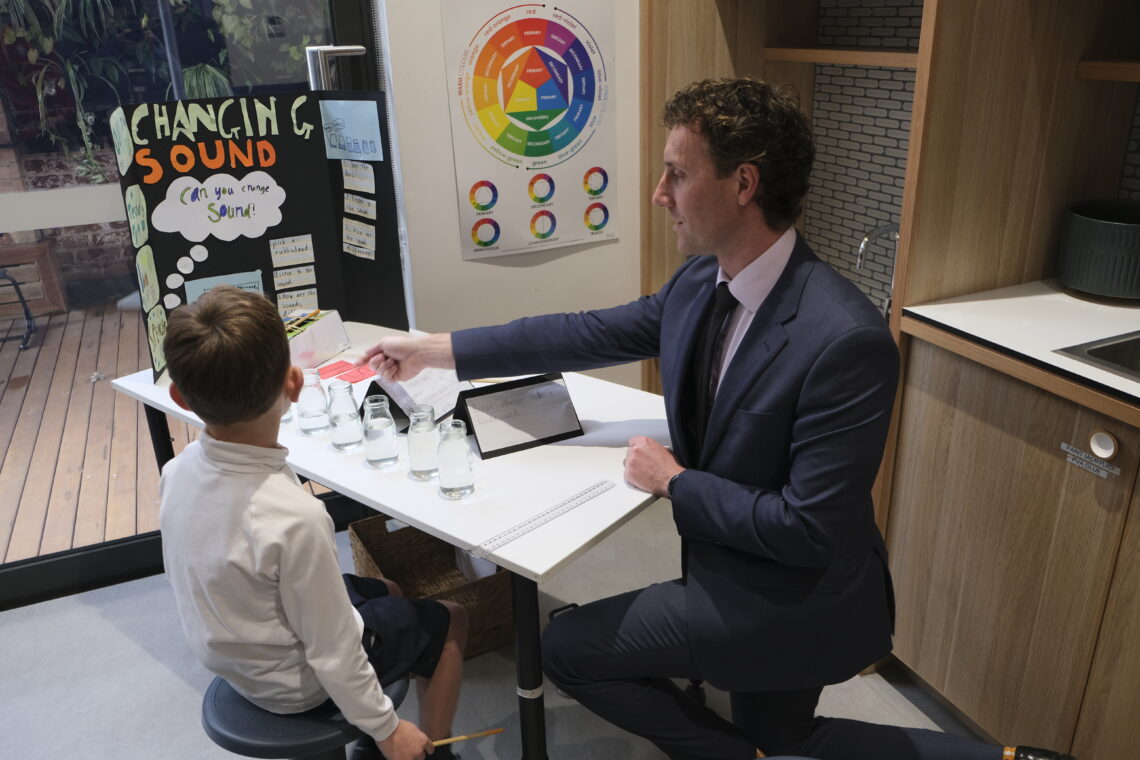 Reggio Emilia: A Culture of Research and the Educator-Child Relationship