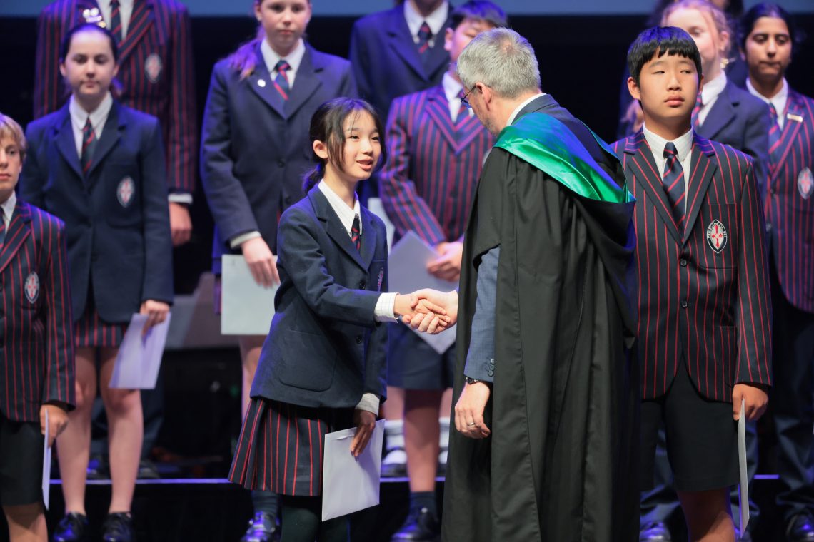 year-6-student-sophie-wins-dame-jean-macnamara-stem-award